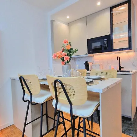 Apartmán T3 2 Lits Terrasse Parking Centre St-etienne Saint-Etienne (Loire)